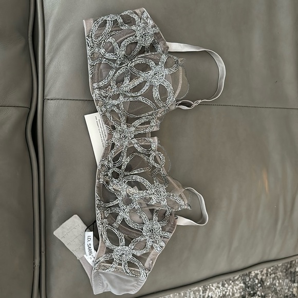 Fleur du Mal Silver Lightning Bra 32DD. New with tags - Picture 2 of 3